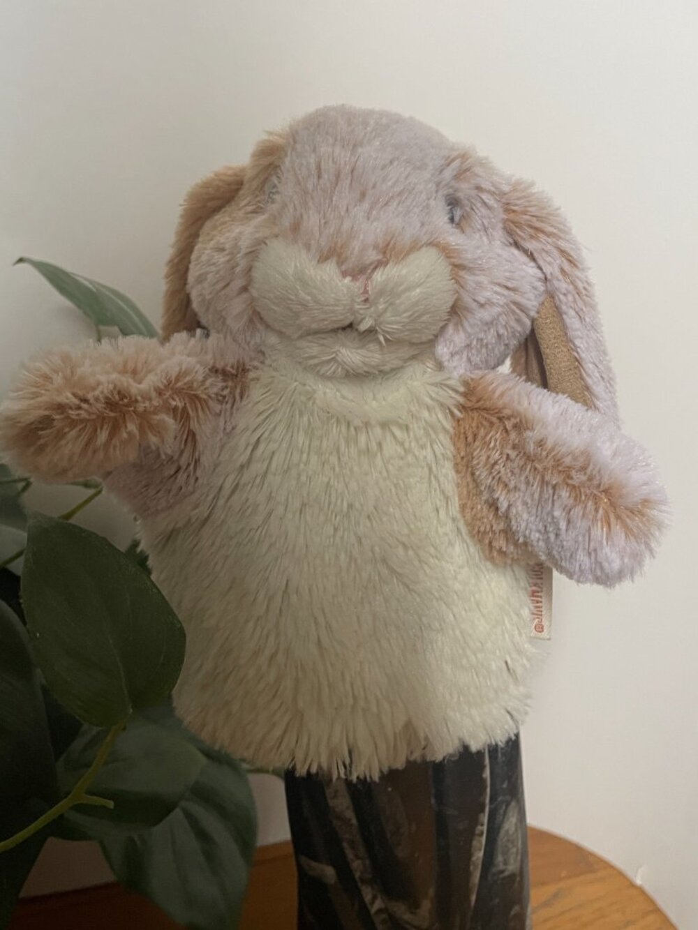 Folkmanis Rabbit Puppet Lop Bunny Easter Small White Tan 6.5" - Picture 2 of 9